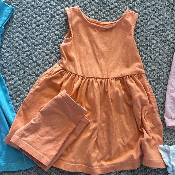 Toddler Girls Summer Bundle of Outfits, Tops, Shorts, and Swimsuit - Picture 3 of 5